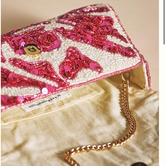 Anthropologie Sequin Scalloped Clutch Bag Pink - Picture 2 of 4